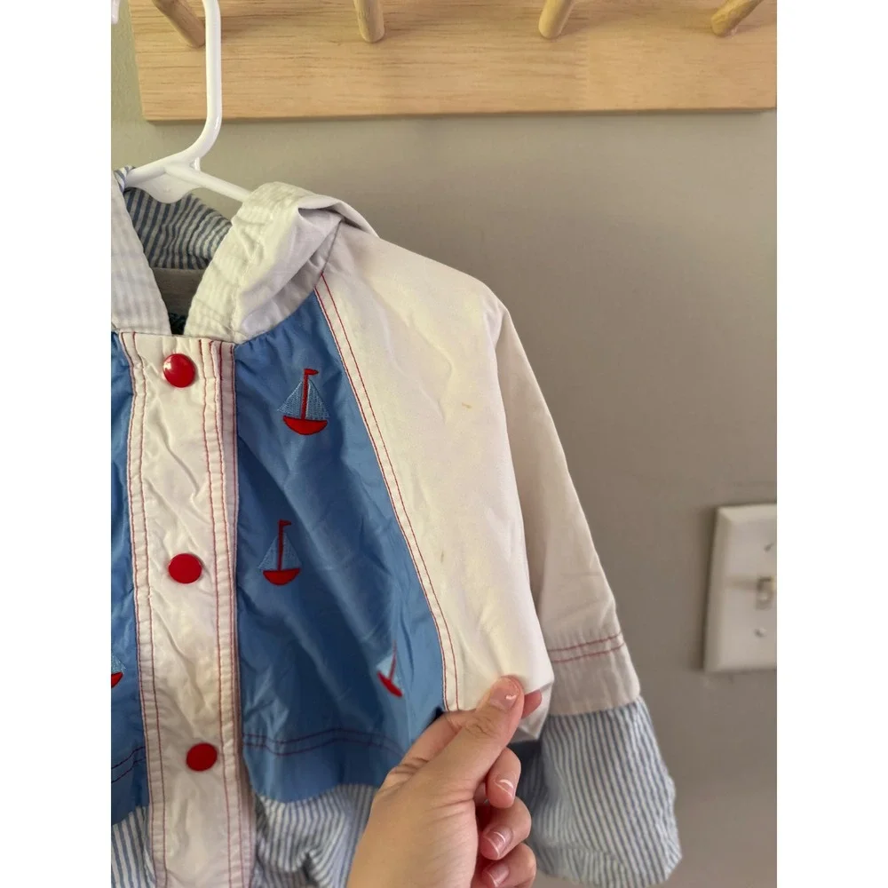 VTG carters 4T windbreaker